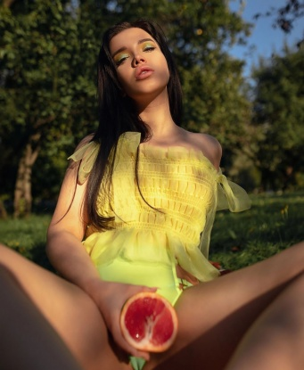 Анкета проститутки Агата - Фото 1, Ой, 21 год, №3372